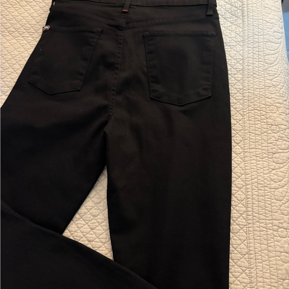 Alice + Olivia Black Straight Leg Pants
